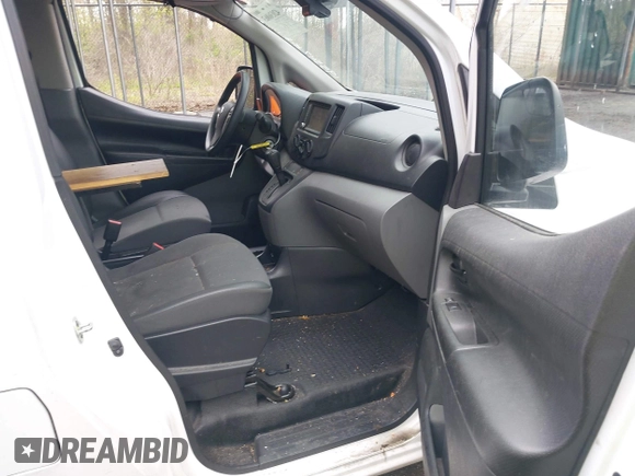 2020 Nissan NV200 Compact Cargo SV with VIN 3N6CM0KN3LK706092, listed as a IAAI auction lot 42036863 with 112,714 mi miles. Bid and sale history available at carsss.com. Image 5.
