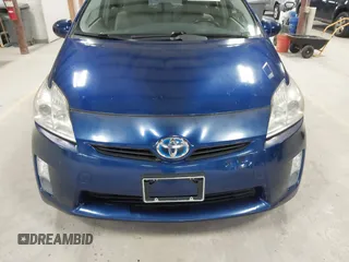 2011 Toyota Prius I with VIN JTDKN3DU6B0271026, listed as a IAAI auction lot 41961678 with 268,783 mi miles. Bid and sale history available at carsss.com. Image 12.