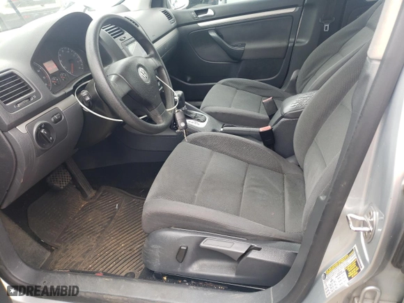 2008 Volkswagen Rabbit S with VIN WVWDB71K98W334265, listed as a Copart auction lot 53067415 with 137,898 mi miles and Salvage Title. Bid and sale history available at carsss.com. Image 7.