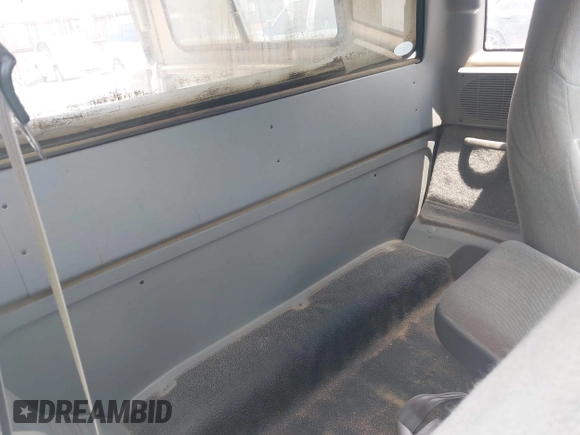 1997 Ford Ranger XL with VIN 1FTCR15U9VPB47954, listed as a IAAI auction lot 42438818 with 348,802 mi miles and . Bid and sale history available at DreamBid. Image 8.