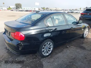 2011 BMW 3 Series 328i xDrive with VIN WBAPK5G54BNN31499, listed as a IAAI auction lot 42577408 with 154,794 mi miles and . Bid and sale history available at DreamBid. Image 4.