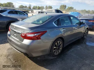 2018 Nissan Altima 2.5 SV with VIN 1N4AL3AP3JC170304, listed as a Copart auction lot 70013824 with 96,323 mi miles and Salvage Title. Bid and sale history available at carsss.com. Image 3.