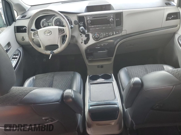 2012 Toyota Sienna SE with VIN 5TDXK3DCXCS229804, listed as a Copart auction lot 45532935 with 338,587 mi miles and Clean Title. Bid and sale history available at carsss.com. Image 8.