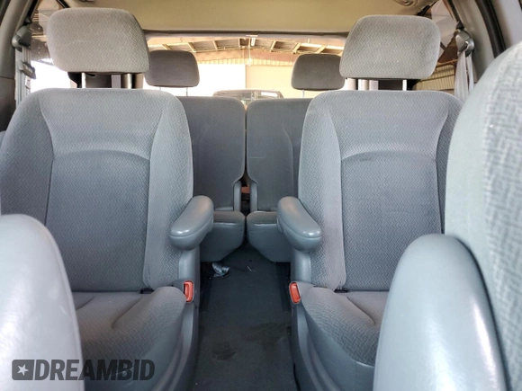 2005 Dodge Caravan SXT with VIN 1D4GP45R15B181360, listed as a Copart auction lot 61221005 with 229,828 mi miles and Salvage title. Bid and sale history available at DreamBid. Image 10.