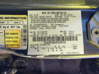 2018 Ford Fusion SE with VIN 3FA6P0HD6JR238133, listed as a IAAI auction lot 41765828 with 233,771 mi miles. Bid and sale history available at carsss.com. Image 9.