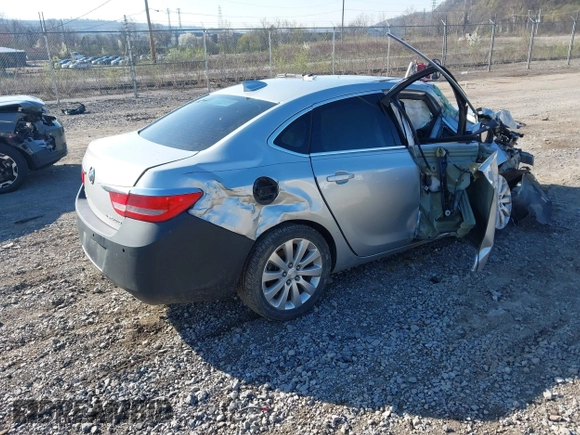 2015 Buick Verano z VIN 1G4PP5SKXF4181286, wystawiony jako IAAI lot #41996320 z przebiegiem 75 212 mil mil oraz . Historia ofert i sprzedaży dostępna na DreamBid. Obrazek 4.