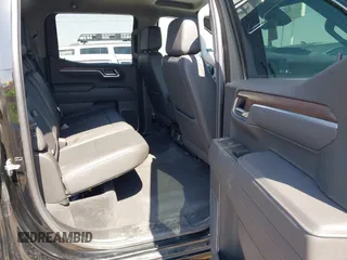2025 GMC Sierra 1500 SLT с VIN 1GTUUDED1SZ175400, выставлен на аукционе IAAI как лот 42538160 с пробегом 13 777 миль миль и . История ставок и продаж доступна на DreamBid. Изображение 8.