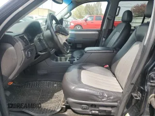 2005 Mercury Mountaineer Convenience с VIN 4M2DU86W55ZJ29459, выставлен на аукционе Copart как лот 53479805 с пробегом Не указан миль и Списание • Salvage title. История ставок и продаж доступна на DreamBid. Изображение 7.
