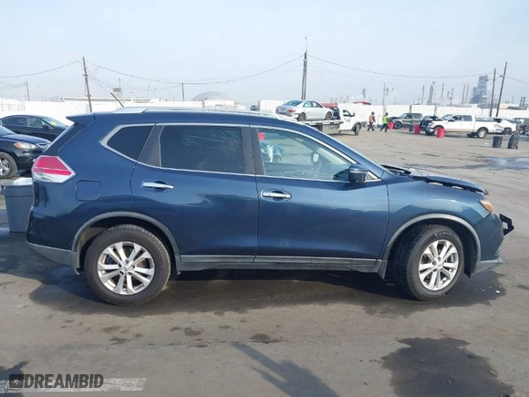 2015 Nissan Rogue S with VIN KNMAT2MT5FP572449, listed as a IAAI auction lot 41442642 with 101,812 mi miles. Bid and sale history available at carsss.com. Image 12.