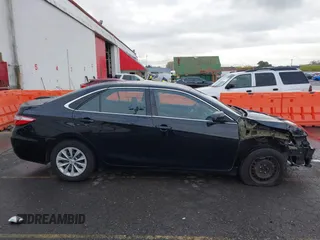 2017 Toyota Camry XLE with VIN 4T1BF1FK4HU268832, listed as a IAAI auction lot 41935869 with 169,584 mi miles. Bid and sale history available at carsss.com. Image 13.