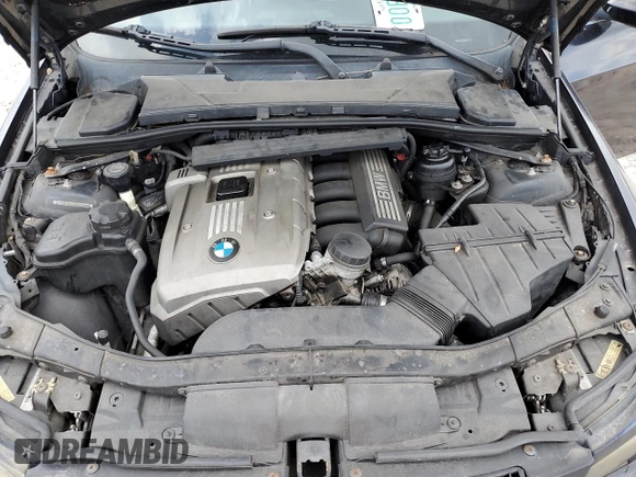 2006 BMW 3 Series 330i with VIN WBAVB33566KR80952, listed as a Copart auction lot 70083134 with 201,207 mi miles and Non repairable. Bid and sale history available at DreamBid. Image 11.
