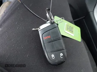 2020 Jeep Grand Cherokee Altitude z VIN 1C4RJFAGXLC433962, wystawiony jako IAAI lot #40721842 z przebiegiem 73 528 mil mil oraz . Historia ofert i sprzedaży dostępna na DreamBid. Obrazek 11.