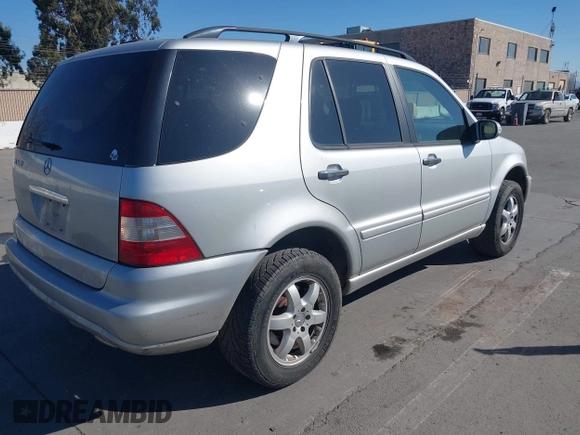 2002 Mercedes-Benz M 320/430/500 with VIN 4JGAB75EX2A358923, listed as a IAAI auction lot 41458903 with 134,623 mi miles and . Bid and sale history available at DreamBid. Image 4.