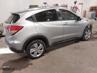 2019 Honda HR-V EX-L with VIN 3CZRU6H71KM725634, listed as a IAAI auction lot 41093552 with 42,239 mi miles. Bid and sale history available at carsss.com. Image 4.