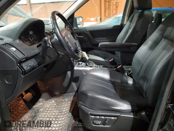 2012 Land Rover LR2 HSE with VIN SALFR2BN2CH312937, listed as a Copart auction lot 82654754 with 160,058 mi miles and Clean title. Bid and sale history available at DreamBid. Image 7.