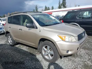 2007 Toyota RAV4 with VIN JTMBD33V475106938, listed as a IAAI auction lot 41945097 with 244,274 mi miles. Bid and sale history available at carsss.com. Image 1.