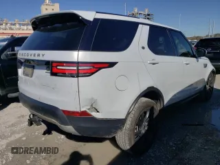 2018 Land Rover Discovery HSE with VIN SALRR2RV3JA052475, listed as a Copart auction lot 84766424 with 85,613 mi miles and Salvage Title. Bid and sale history available at carsss.com. Image 3.