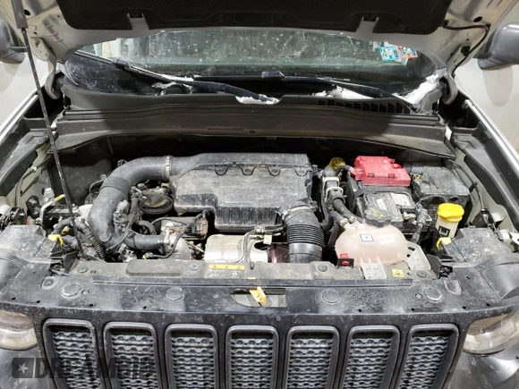 2021 Jeep Renegade Trailhawk z VIN ZACNJDC16MPM23404, wystawiony jako Copart lot #86534924 z przebiegiem 43 849 mil mil oraz Szkoda całkowita • Salvage title. Historia ofert i sprzedaży dostępna na DreamBid. Obrazek 12.
