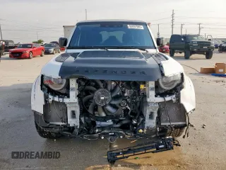 2020 Land Rover Defender SE with VIN SALEP7EU1L2028039, listed as a Copart auction lot 56897065 with 26,989 mi miles and Salvage title. Bid and sale history available at DreamBid. Image 5.