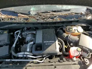 2024 Chevrolet Silverado 1500 RST with VIN 1GCUDEE80RZ185208, listed as a Copart auction lot 84446095 with 33,925 mi miles and Non repairable. Bid and sale history available at DreamBid. Image 13.