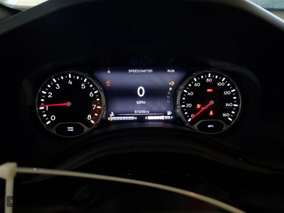 2020 Jeep Renegade Limited with VIN ZACNJBD1XLPK85917, listed as a Copart auction lot 47934555 with 61,049 mi miles and Salvage title. Bid and sale history available at DreamBid. Image 9.