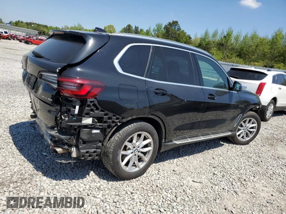 2023 BMW X5 xDrive40i with VIN 5UXCR6C08P9R06807, listed as a Copart auction lot 52030505 with 43,600 mi miles and Salvage title. Bid and sale history available at DreamBid. Image 3.