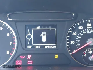 2018 Kia Sorento L with VIN 5XYPG4A39JG339992, listed as a IAAI auction lot 41862512 with 119,430 mi miles. Bid and sale history available at carsss.com. Image 16.