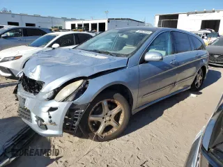 2008 Mercedes-Benz R-Class 3.5L with VIN 4JGCB56E48A074336, listed as a Copart auction lot 82525544 with 173,591 mi miles and Non Repairable. Bid and sale history available at carsss.com. Image 1.