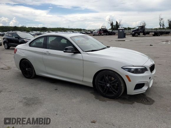 2020 BMW 2 Series M240i with VIN WBA2J5C0XL7E55318, listed as a Copart auction lot 59972304 with 37,423 mi miles and Non Repairable. Bid and sale history available at carsss.com. Image 4.