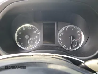 2017 Mercedes-Benz Metris Passenger z VIN WD4PG2EE8H3336425, wystawiony jako Copart lot #80899504 z przebiegiem Nie podano mil oraz Szkody całkowita. Historia ofert i sprzedaży dostępna na DreamBid. Obrazek 9.