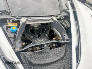 2018 McLaren 720S z VIN SBM14DCAXJW002364, wystawiony jako Copart lot #55175295 z przebiegiem 22 800 mil mil oraz Tytuł czysty. Historia ofert i sprzedaży dostępna na DreamBid. Obrazek 7.