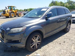 2011 Audi Q7 3.0L TDI Prestige with VIN WA1VMAFE1BD008830, listed as a IAAI auction lot 42142395 with 172,486 mi miles. Bid and sale history available at carsss.com. Image 2.