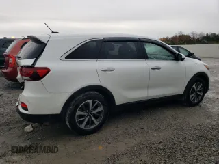 2020 Kia Sorento LX with VIN 5XYPG4A58LG664766, listed as a Copart auction lot 78896194 with 82,028 mi miles and Salvage Title. Bid and sale history available at DreamBid. Image 3.