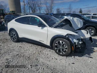 2023 Ford Mustang Mach-E Premium z VIN 3FMTK3SU2PMA71163, wystawiony jako Copart lot #53106805 z przebiegiem Nie podano mil oraz Nie do naprawy • Non repairable. Historia ofert i sprzedaży dostępna na DreamBid. Obrazek 4.