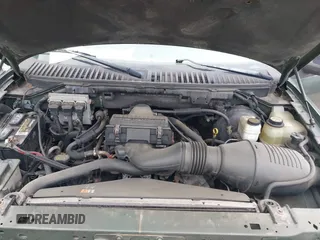2005 Ford Expedition Special Service с VIN 1FMPU16575LB01825, выставлен на аукционе IAAI как лот 42335134 с пробегом 130 788 миль миль и . История ставок и продаж доступна на DreamBid. Изображение 10.