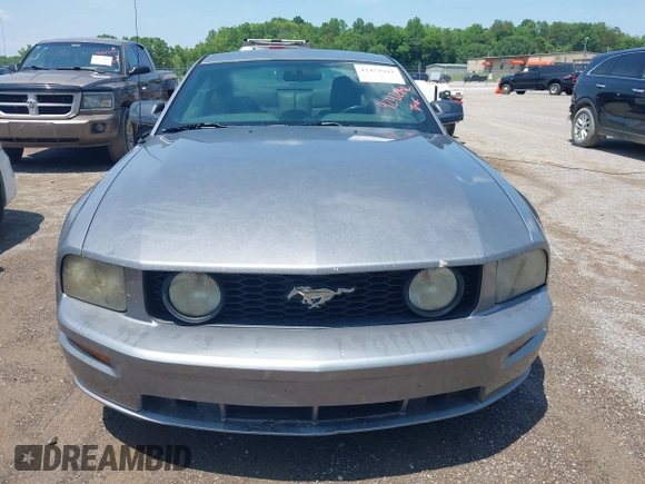 2006 Ford Mustang GT Deluxe с VIN 1ZVFT82H065176946, выставлен на аукционе IAAI как лот 42472942 с пробегом 157 711 миль миль и . История ставок и продаж доступна на DreamBid. Изображение 12.