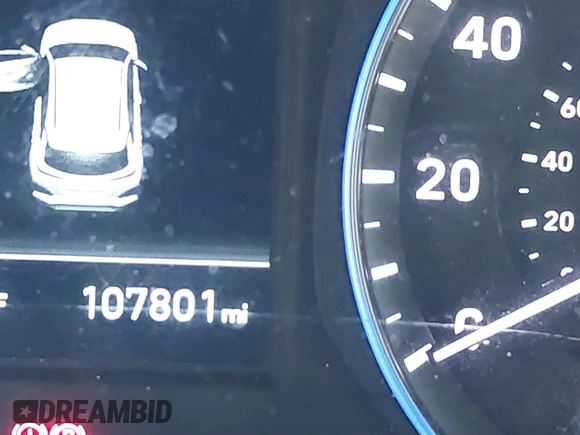 2018 Hyundai Kona Limited with VIN KM8K33A57JU072329, listed as a IAAI auction lot 41694616 with 107,801 mi miles. Bid and sale history available at carsss.com. Image 15.