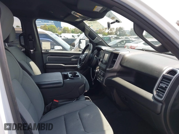 2022 Ram 1500 Big Horn with VIN 1C6SRFFT3NN456823, listed as a IAAI auction lot 42417659 with 5,313 mi miles and . Bid and sale history available at DreamBid. Image 5.