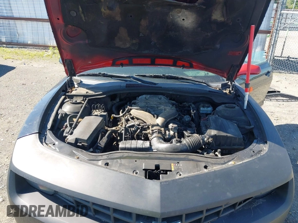 2011 Chevrolet Camaro 1LT with VIN 2G1FB1EDXB9153394, listed as a IAAI auction lot 42176690 with Not provided miles and . Bid and sale history available at DreamBid. Image 10.