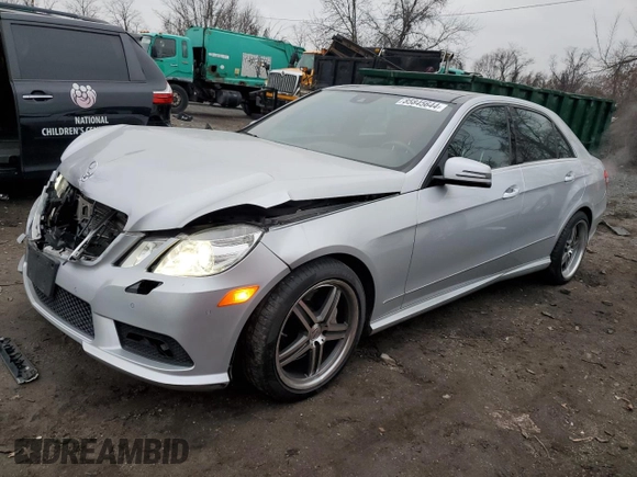2010 Mercedes-Benz E 550 Luxury с VIN WDDHF7CBXAA045116, выставлен на аукционе Copart как лот 85845644 с пробегом 157 984 миль миль и Списание • Salvage title. История ставок и продаж доступна на DreamBid. Изображение 1.