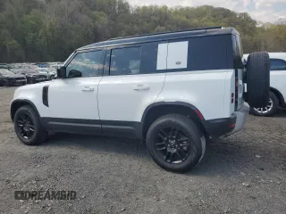2023 Land Rover Defender S z VIN SALEJ7EX2P2158154, wystawiony jako Copart lot #54381855 z przebiegiem 13 045 mil mil oraz Szkoda całkowita • Salvage title. Historia ofert i sprzedaży dostępna na DreamBid. Obrazek 2.