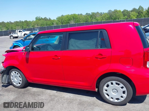 2015 Scion xB with VIN JTLZE4FE1FJ068026, listed as a IAAI auction lot 42041590 with 120,686 mi miles. Bid and sale history available at carsss.com. Image 15.
