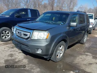 2009 Honda Pilot EX-L with VIN 5FNYF485X9B006704, listed as a IAAI auction lot 41749272 with 34,480 mi miles. Bid and sale history available at carsss.com. Image 17.