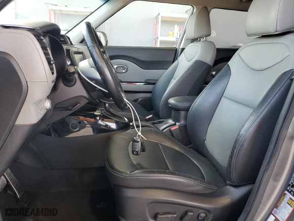 2019 Kia Soul + with VIN KNDJP3A54K7671452, listed as a Copart auction lot 51086715 with 32,853 mi miles and Non Repairable. Bid and sale history available at carsss.com. Image 7.