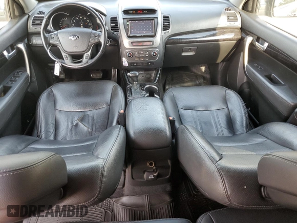 2014 Kia Sorento EX with VIN 5XYKU4A70EG528302, listed as a Copart auction lot 61824965 with 144,897 mi miles and Salvage title. Bid and sale history available at DreamBid. Image 8.