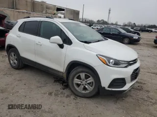 2022 Chevrolet Trax LT with VIN KL7CJLSM6NB509112, listed as a Copart auction lot 43386365 with 82,817 mi miles and Clean Title. Bid and sale history available at carsss.com. Image 4.