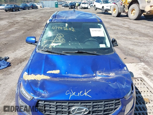 2021 Hyundai Venue SE with VIN KMHRB8A3XMU102182, listed as a IAAI auction lot 41987687 with 58,733 mi miles and . Bid and sale history available at DreamBid. Image 6.