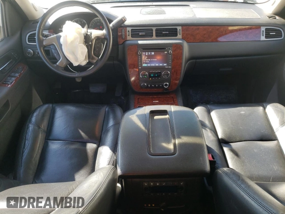 2013 Chevrolet Tahoe LTZ with VIN 1GNSCCE03DR374265, listed as a Copart auction lot 49290765 with 206,584 mi miles and Salvage title. Bid and sale history available at DreamBid. Image 8.