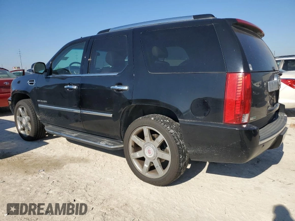 2010 Cadillac Escalade z VIN 1GYUCAEF6AR137334, wystawiony jako Copart lot #87474464 z przebiegiem 247 190 mil mil oraz Czysty tytuł • Clean title. Historia ofert i sprzedaży dostępna na DreamBid. Obrazek 2.