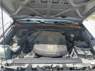 2007 Toyota Tacoma PreRunner z VIN 5TETU62NX7Z453470, wystawiony jako Copart lot #56900095 z przebiegiem 237 946 mil mil oraz Szkoda całkowita • Salvage title. Historia ofert i sprzedaży dostępna na DreamBid. Obrazek 11.